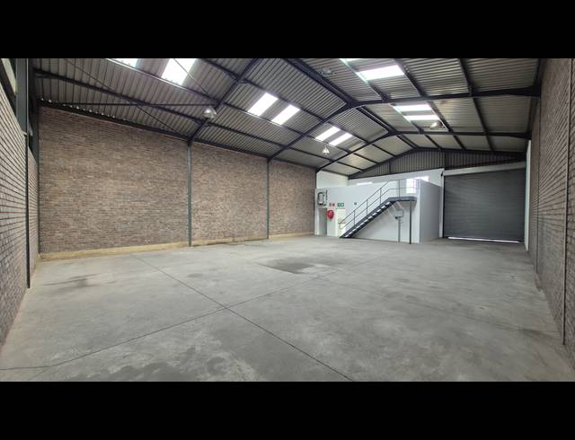 280M² FACTORY TO LET IN ANDERBOLT